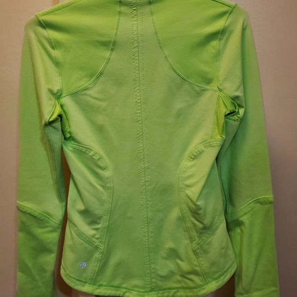 Lululemon Jacket - Picture 3 of 4